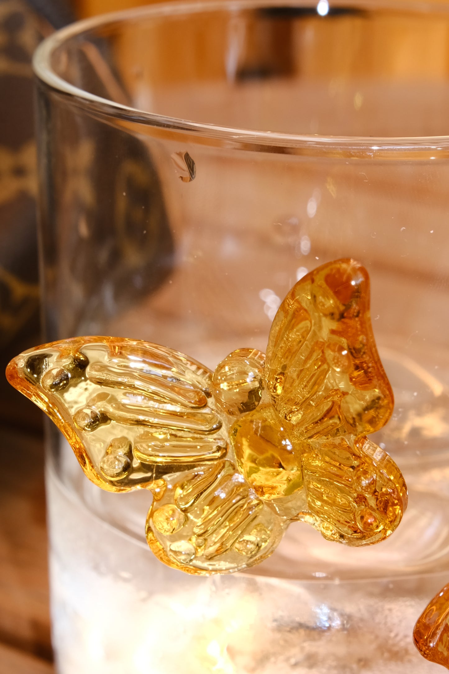 Butterfly dream glass tumbler in sunset gold