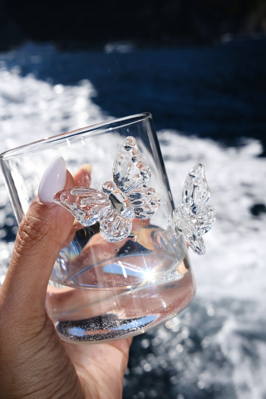Butterfly dream glass tumbler in glazing clear